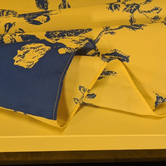 Blue sleeveless Chicos dress size 4 with Blue and White Kimono size 2XL - Picture 4 of 8